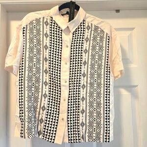 Women's Black and White Geometric Pattern Shirt